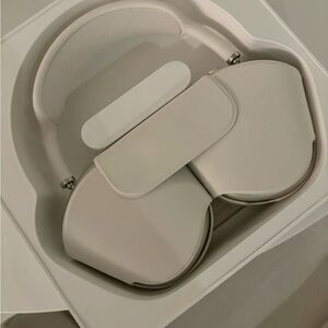 Apple AirPod Max - Starlight